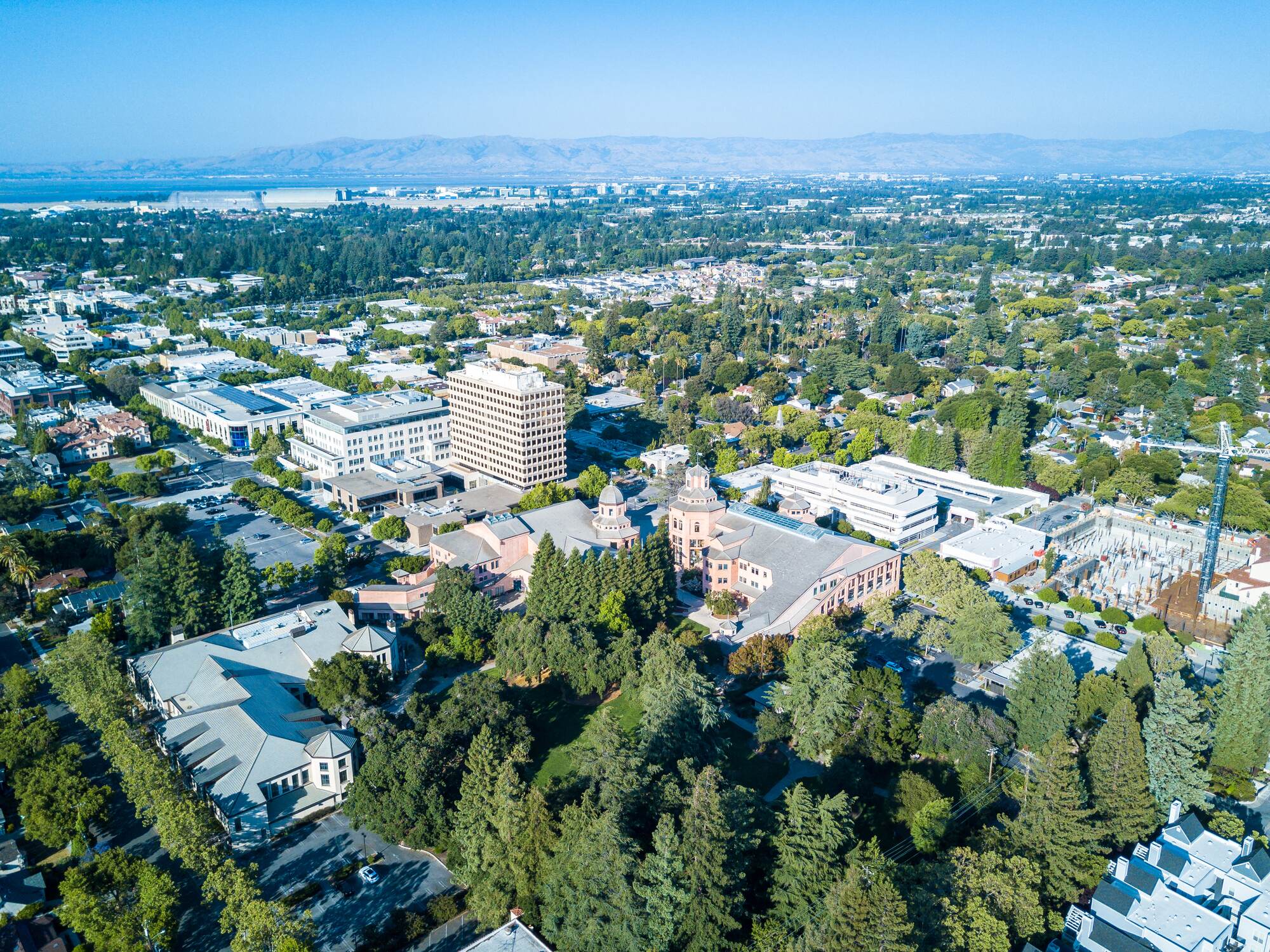 MOUNTAIN VIEW skyline